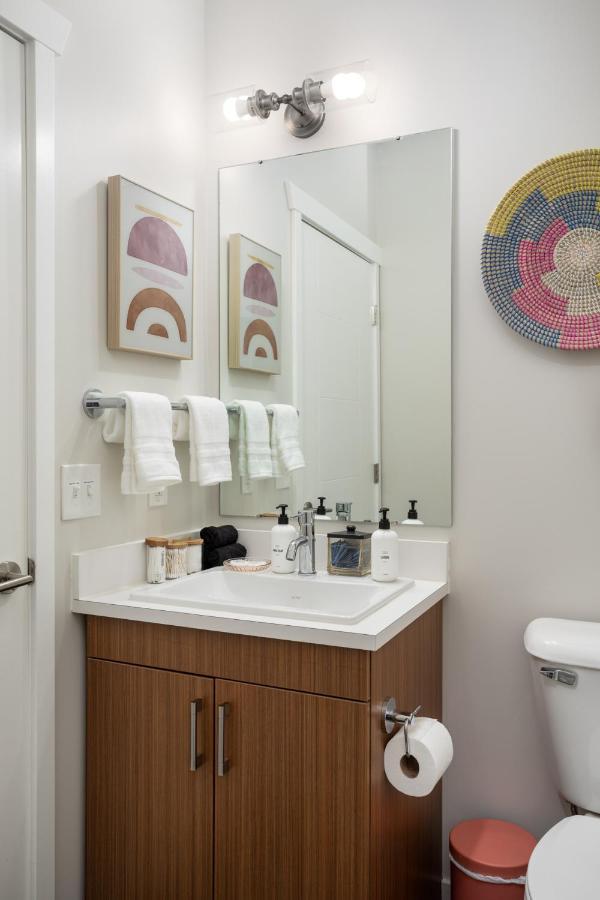 New Happy Trail 2Br Condo Close To Downtown トラバーズ・シティ エクステリア 写真